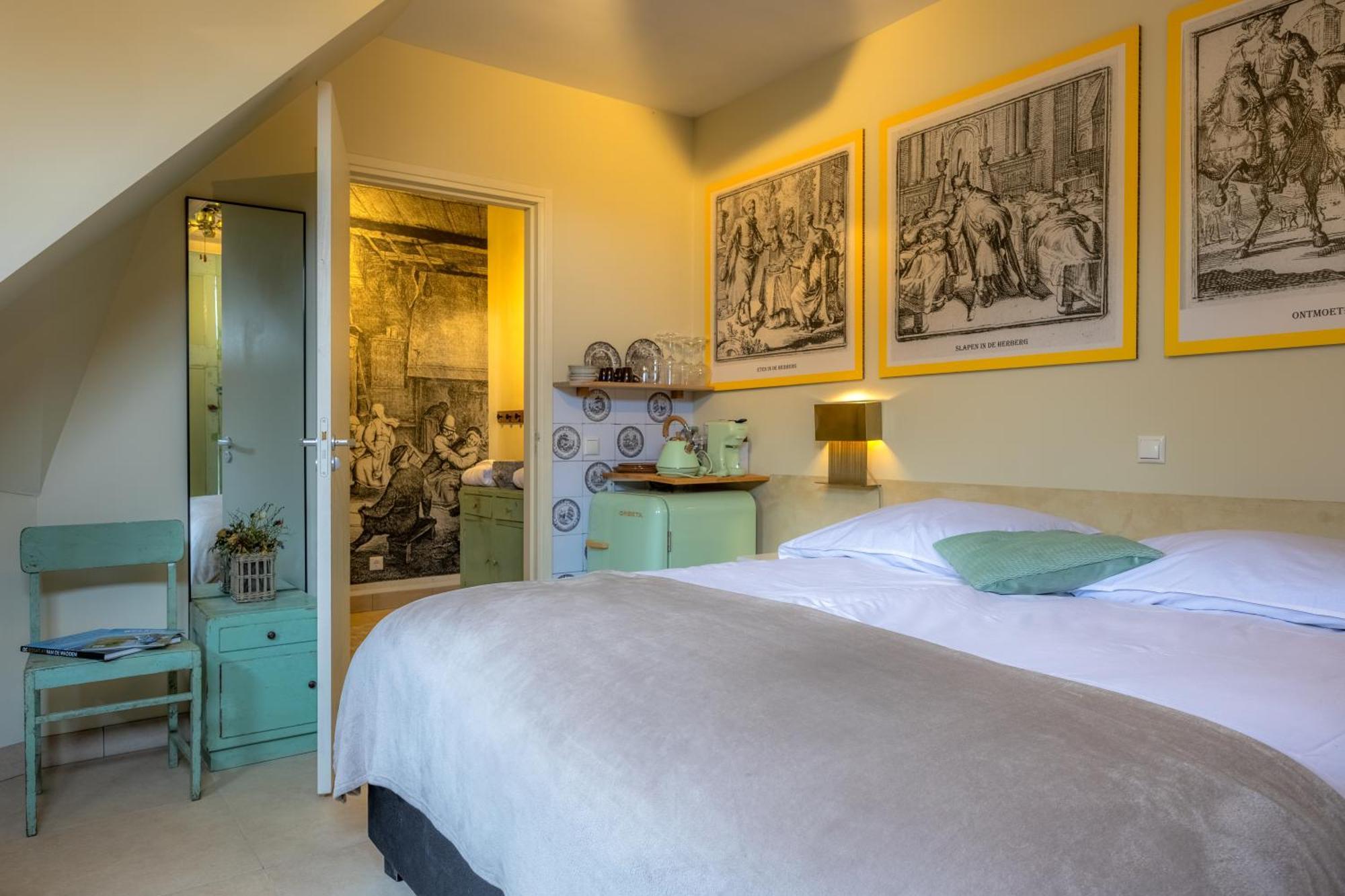 Unieke Bed En Breakfast Met Historisch Verhaal In Ferwert Ferwerd Bagian luar foto